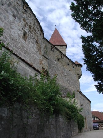 The inner wall viewed from the "Diamond Ring" lookout bastion